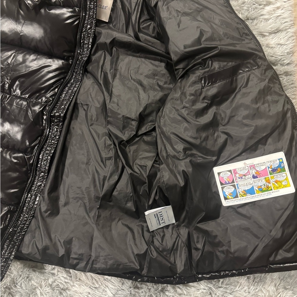 Moncler Puffer Jacket - Picture 2 of 3